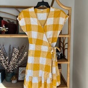 Old Navy Yellow and White Plaid Midi Dress